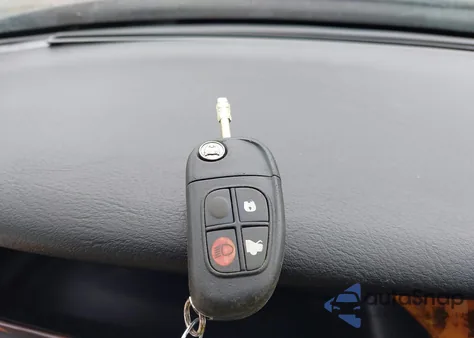 2007 Jaguar X-Type 3.0 из США, поврежденный, VIN SAJWA51A17WJ07837